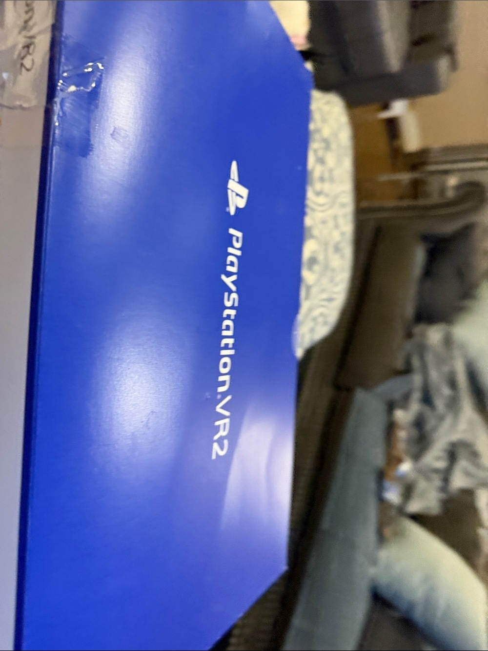 Sony PlayStation VR2 Horizon- Like New (just slightly damaged box)